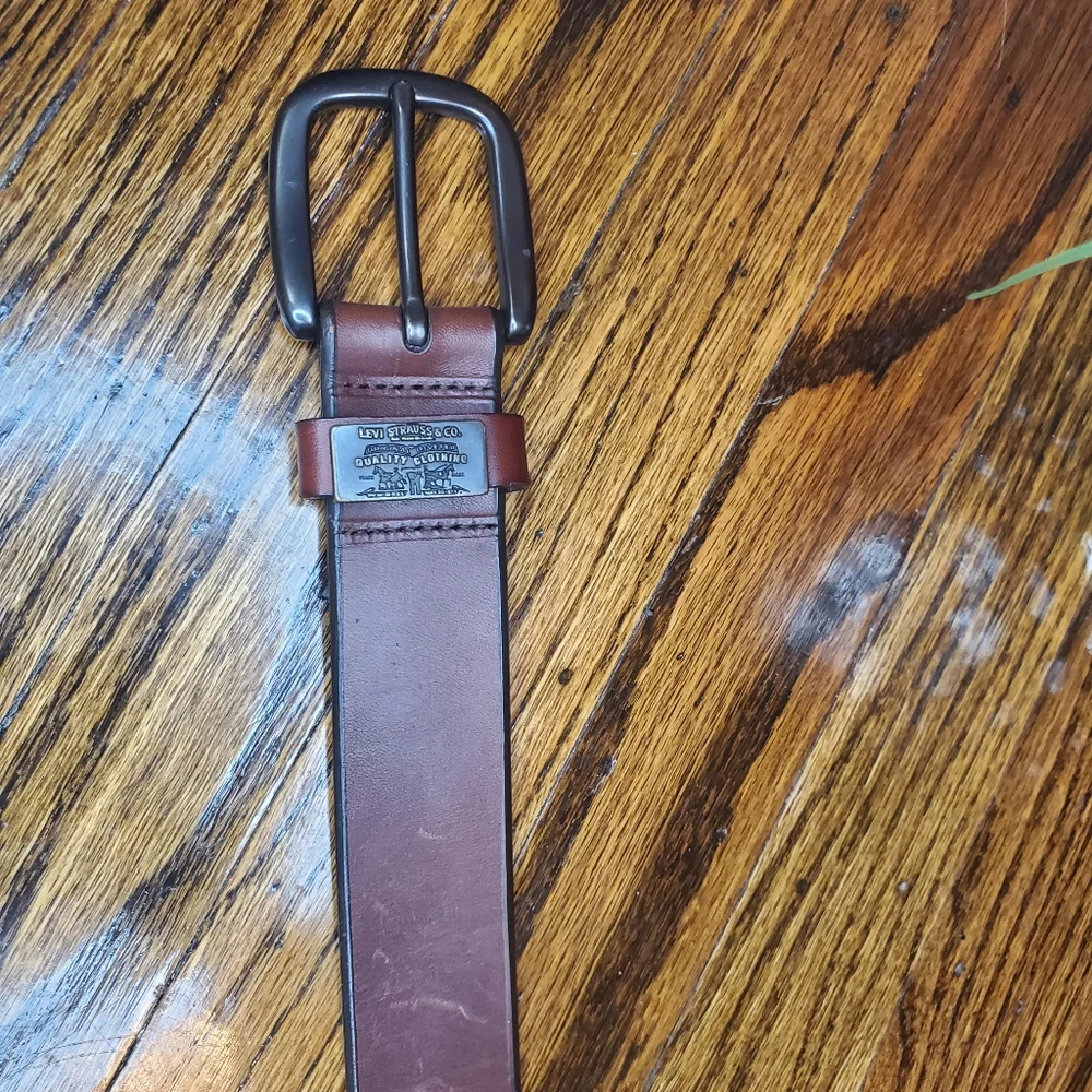 Levi's Nen's Leather Strap - Picture 4 of 9